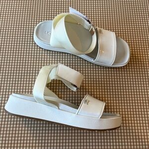 UGG Lennox Women Slingback Ankle Strap Sandals Size US 7